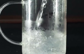 电解质水的作用与功效，常见误区解析
