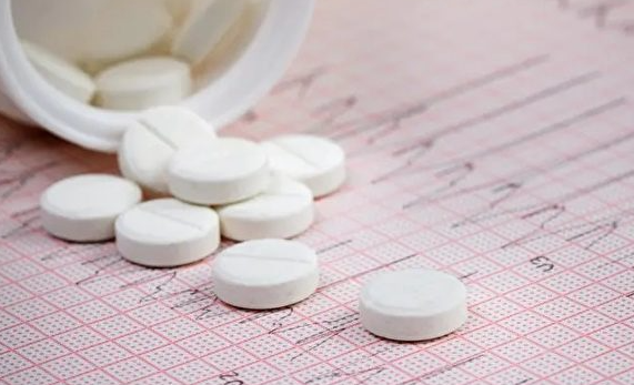 吃完布洛芬千万别碰的5种食物，附科学服用建议