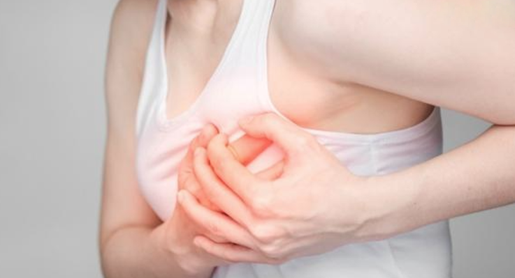 乳腺炎的症状有哪些？哺乳期与非哺乳期乳腺炎治疗方法详解