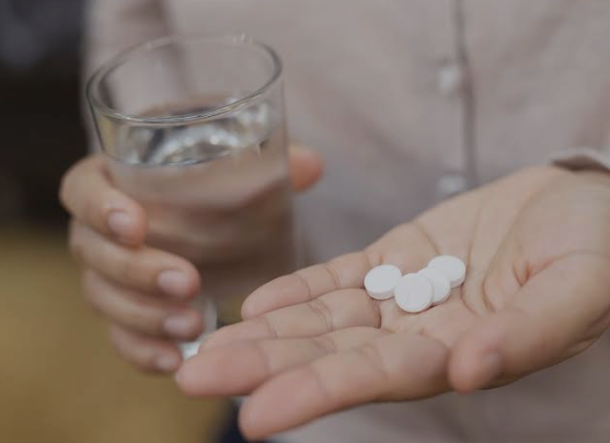 尿酸高合并高血压用药注意事项：科学选药与生活管理全攻略