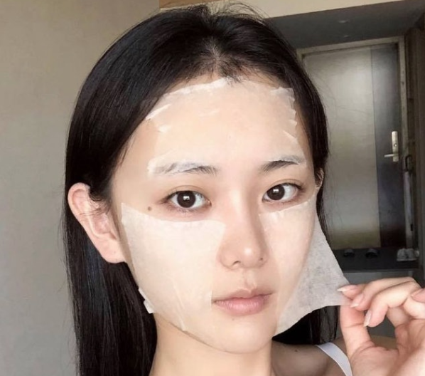 生理盐水敷脸有什么作用与功效？附适用人群及科学使用方法