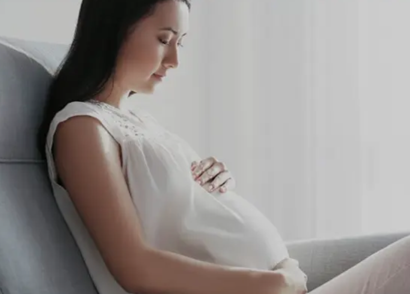 孕妇为什么要多喝水？孕期喝水的好处与科学指南