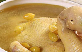 白果炖鸡的适宜人群和禁忌人群